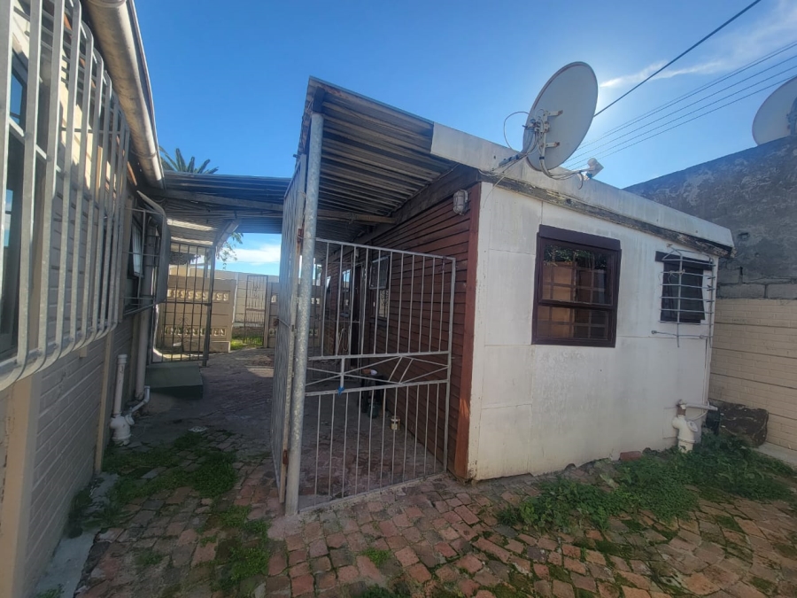 To Let 2 Bedroom Property for Rent in Ruyterwacht Western Cape